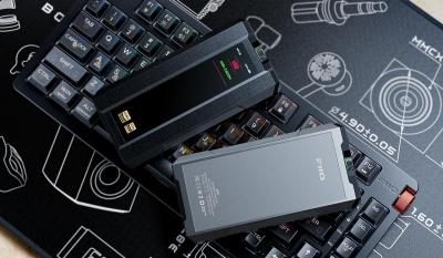 FiiO DAC and Headphone Amplifier in Titanium - Q15 (T)