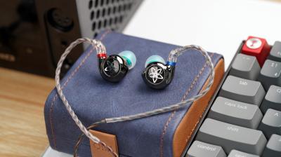 FiiO 1 Balanced Armature 1 Dynamic Driver IEMs - FH11